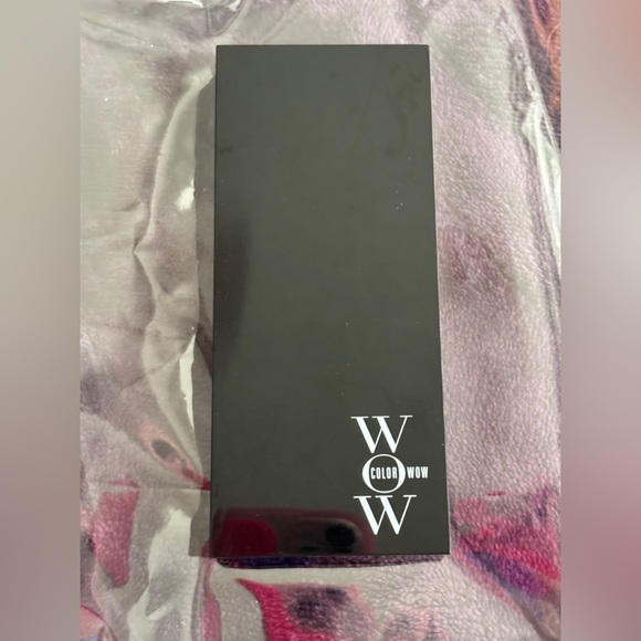 👱🏼‍♀️Color Wow root touch up in color light blonde/ platinum blonde - Picture 5 of 9